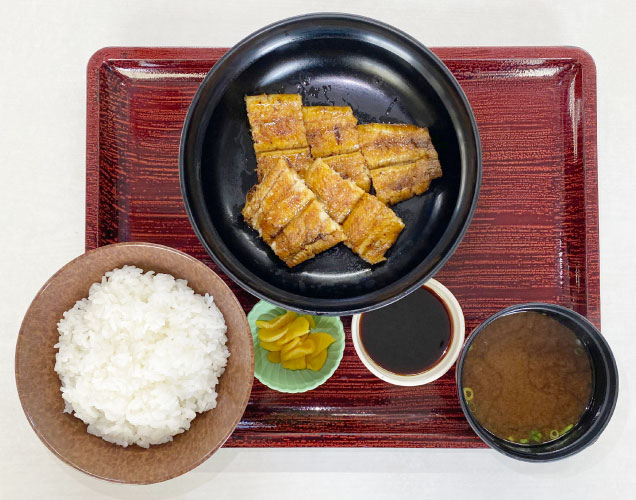 鰻定食